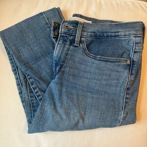 Levi's Women's Light Blue Skinny Jeans